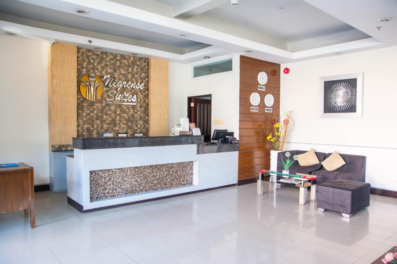 Negrense Suites Bacolod Esterno foto
